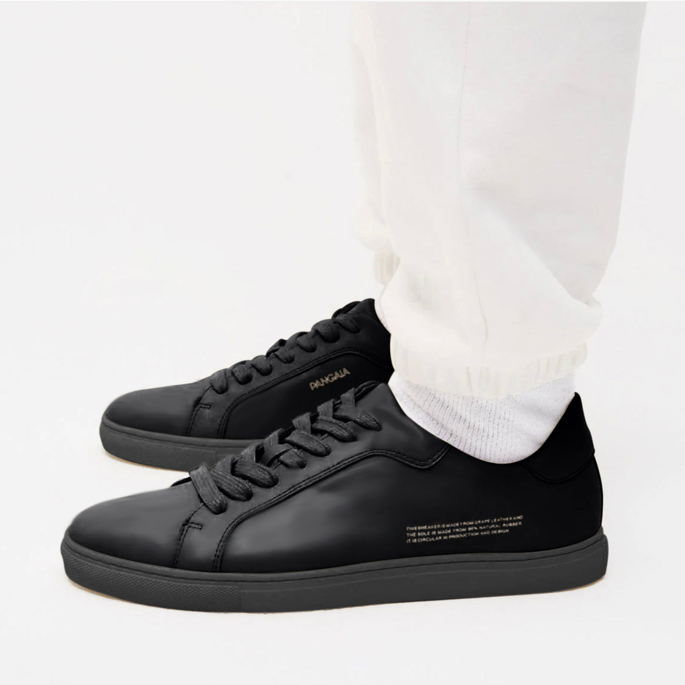 Cuir de Raisin Vegea®
